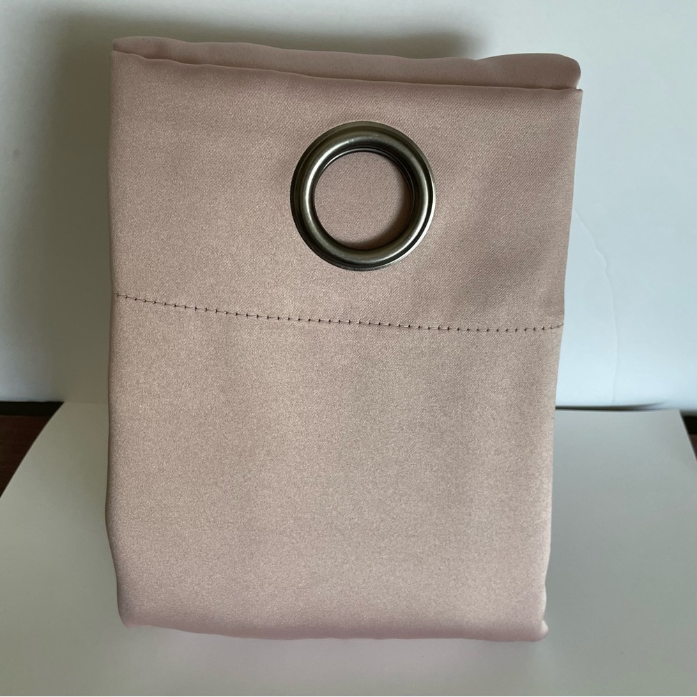Sun Zero Lichtenberg One Panel 52 in X 84 in BSH Blush Pink Metal Grommet